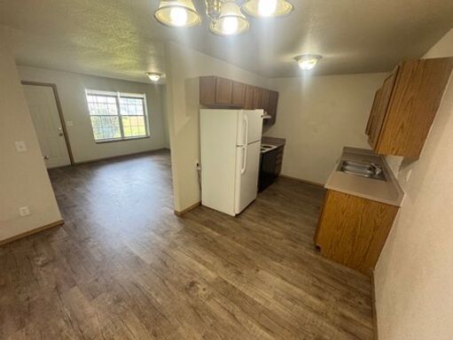 Rental unit photo: Texas Place Apt F73 – 2 Bedroom Apartment - 2640 E 34th St Apt F73, Joplin MO 64804